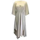 Balenciaga Beigefarbenes asymmetrisches Midi-T-Shirt-Kleid aus Baumwolljersey mit Wickeleffekt