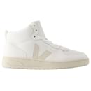 V-15 Sneakers - Veja - Leather - Natural White