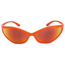 Balenciaga 90s Ovale Sonnenbrille aus orangefarbenem Nylon