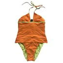 ***Neonorangefarbener Einteiler-Badeanzug von Fendi