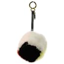 Charme de bolsa Fendi Pom Pom em pele sintética multicolorida