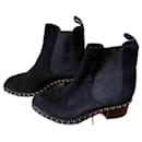 Chanel Suede black boots size 38