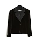 Black silk velvet smoking FR38 circa 1980 - Yves Saint Laurent