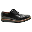 Projetos comuns Sapatos Derby com cordões em couro preto - Autre Marque