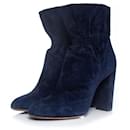 Chloe, Round toe ruches ankle boots - Chloé