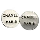 *** CHANEL  logo round earrings - Chanel