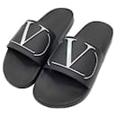 ****VALENTINO GARAVANI Logo Black Sandals - Valentino Garavani