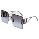 30Montaigne S7U Gray to blue gradient square sunglasses - Dior