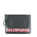 BALENCIAGA Clutch bags T.  Couro - Balenciaga