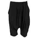 Gucci Drop-Crotch Knee-Length Shorts in Black Silk