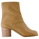 Tabi H60 Ankle Boots - Maison Margiela - Leather - Nude - Maison Martin Margiela