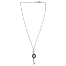 TIFFANY & CO. Collier chaîne pendentif clé Daisy en diamant et métal argenté - Tiffany & Co