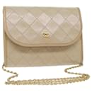 CHANEL Bolsa tiracolo Corrente Pele de Cordeiro Bege CC Auth bs7081 - Chanel