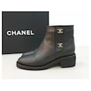 Chanel Black calf leather Leather Turnlock CC Ankle Boots