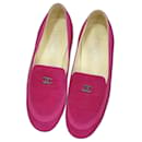 Chanel Rosa Wildleder-CC-Slip-On-Loafer