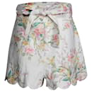 Zimmermann Zinnia Shorts mit gewelltem Blumenmuster aus weißem Leinen