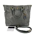 Bolso Tote Vitello Shine Gris - Prada