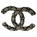 Broches et broches - Chanel