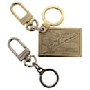 LOUIS VUITTON Schlüsselhalter Metall 2Stellen Sie Gold LV Auth ac ein1969 - Louis Vuitton