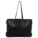 Fendi Selleria Leather Tote Leather Tote Bag 8BH126 in Good condition