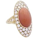 Ring, yellow gold, coral and diamonds - inconnue