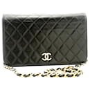 Chanel Wallet an der Kette