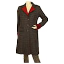 Toy G Woman's Grey m. Mantelgröße aus Wolle mit rotem Besatz und geometrischem Muster und Kragen 42 - Autre Marque