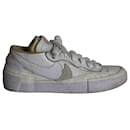 Nike x Sacai Blazer Low Sneakers aus weißem Lackleder