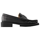 Loafer mit Schmetterlingslogo – Ganni – Leder – Schwarz