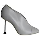 Sapatos Victoria Beckham em couro branco