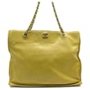 VINTAGE SAC A MAIN CHANEL CABAS SHOPPING LOGO CC JAUNE LEATHER TOTE BAG - Chanel