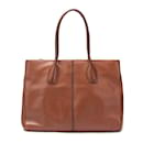 Tod's D Styling Shopper Tote Leather Crossbody Bag in Good condition