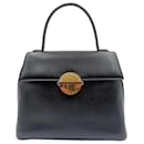 Borsa vintage Givenchy in pelle caviale nera