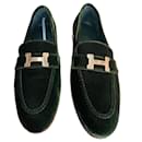 Hermes Paris loafers in green velvet - Hermès