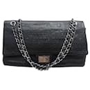 Chanel handbag 2.55 MAXI JUMBO COCONUT 31 RUE CAMBON BLACK LEATHER HAND BAG