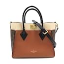 Leather On My Side MM M59645 - Louis Vuitton