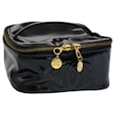 CHANEL Vanity Cosmetic Pouch Patent leather Black CC Auth yb378 - Chanel