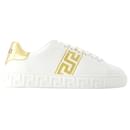 La Greca Sneakers – Versace – Stickerei – Weiß/Gold
