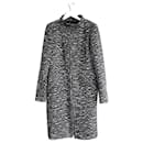 CHANEL Fall 2010 Abrigo de tweed de tejido suelto en blanco y negro - Chanel