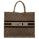 Große schräge Büchertasche von Dior Brown
