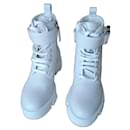 GIVENCHY LACED-UP TERRA BOOTS IN WHITE LEATHER. - Givenchy