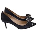 Valentino Garavani Rockstud Bow Pumps in Black Leather