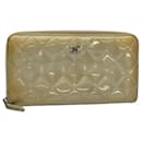 CHANEL Matelasse Long Wallet Patent leather Gold Tone CC Auth 57357 - Chanel