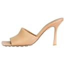 Bottega Veneta Beige slip on sandal heels - size EU 39