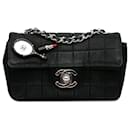 Chanel Schwarze Extra Mini Satin Choco Bar Charms Flap Bag