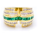 Diamond and Emerald Ring - Autre Marque