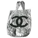 CHANEL Crinkled silver bag very good condition Tote bag - Chanel