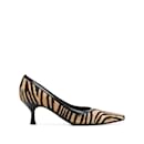 Zapatos de salón animales de Gianni Versace