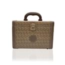 vintage Beige Monogram Canvas Train Case Beauty Bag Sac à main - Fendi