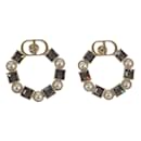 Boucles d'oreilles Dior Petit CD Boucles d'oreilles en métal E1858PTCCY en Excellent état